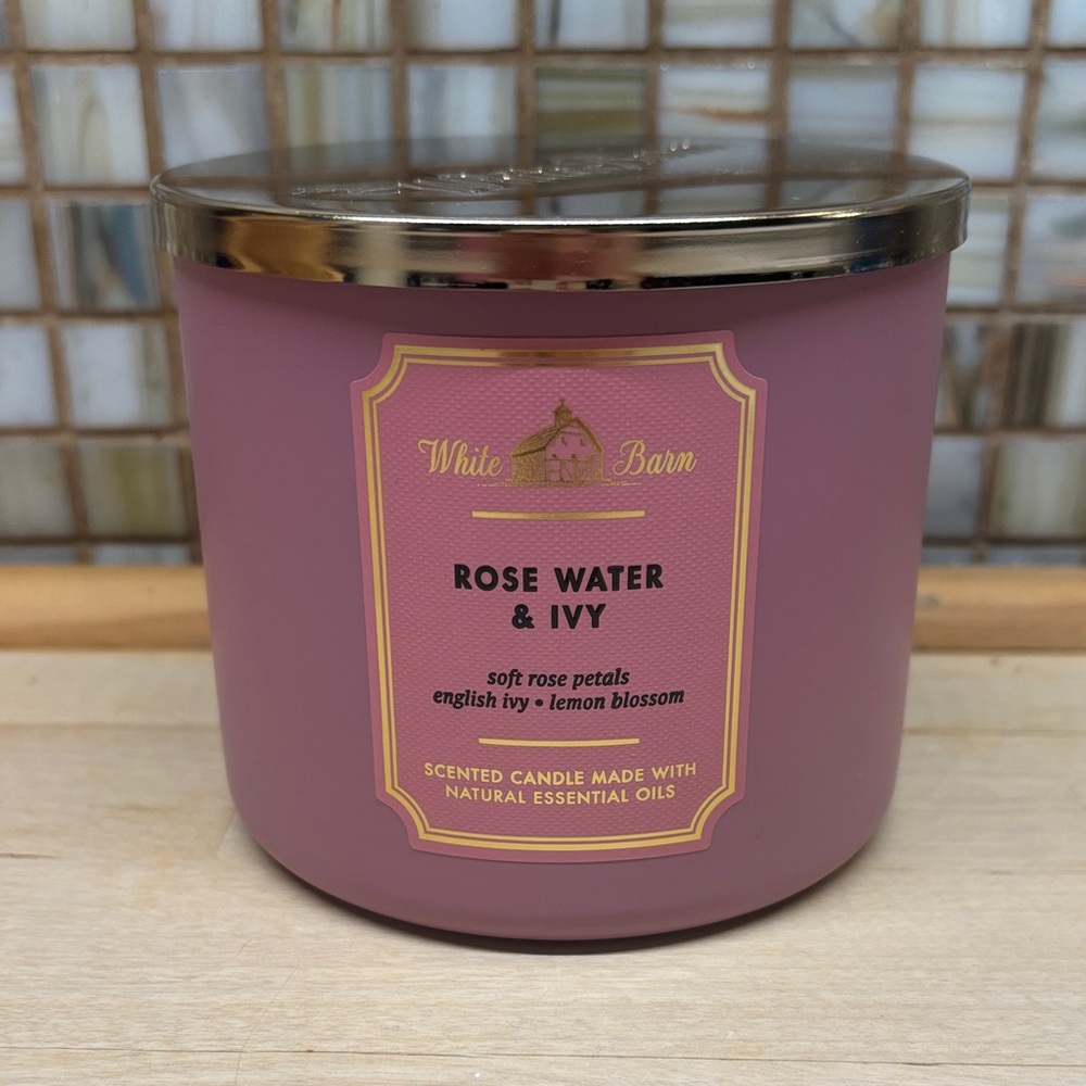 White Barn Rose Water & Ivy Candle